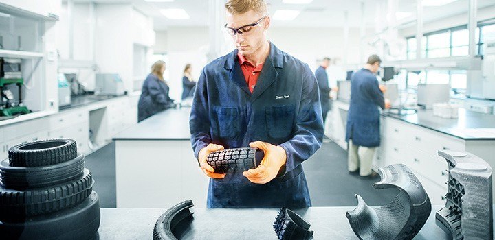 Innowacja w produkcji opon: Wolne od silikonu preparaty do spryskiwania wewnętrznych powierzchni opon